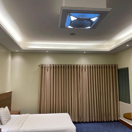 דאהקה Richmond Hotel & Suites מראה חיצוני תמונה