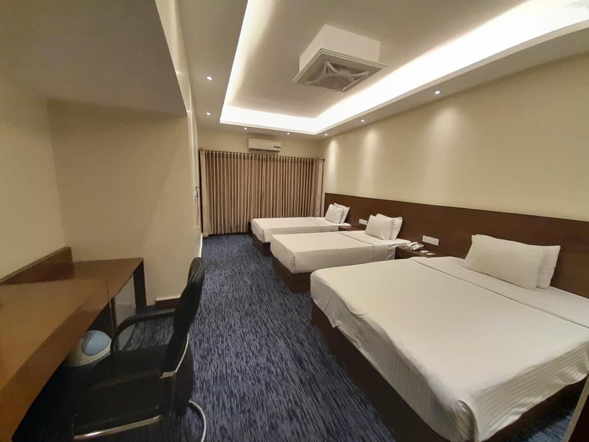 דאהקה Richmond Hotel & Suites מראה חיצוני תמונה