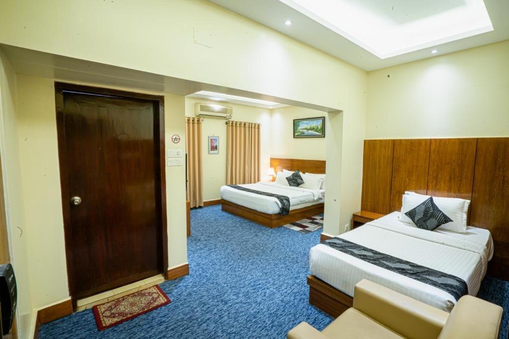 דאהקה Richmond Hotel & Suites מראה חיצוני תמונה