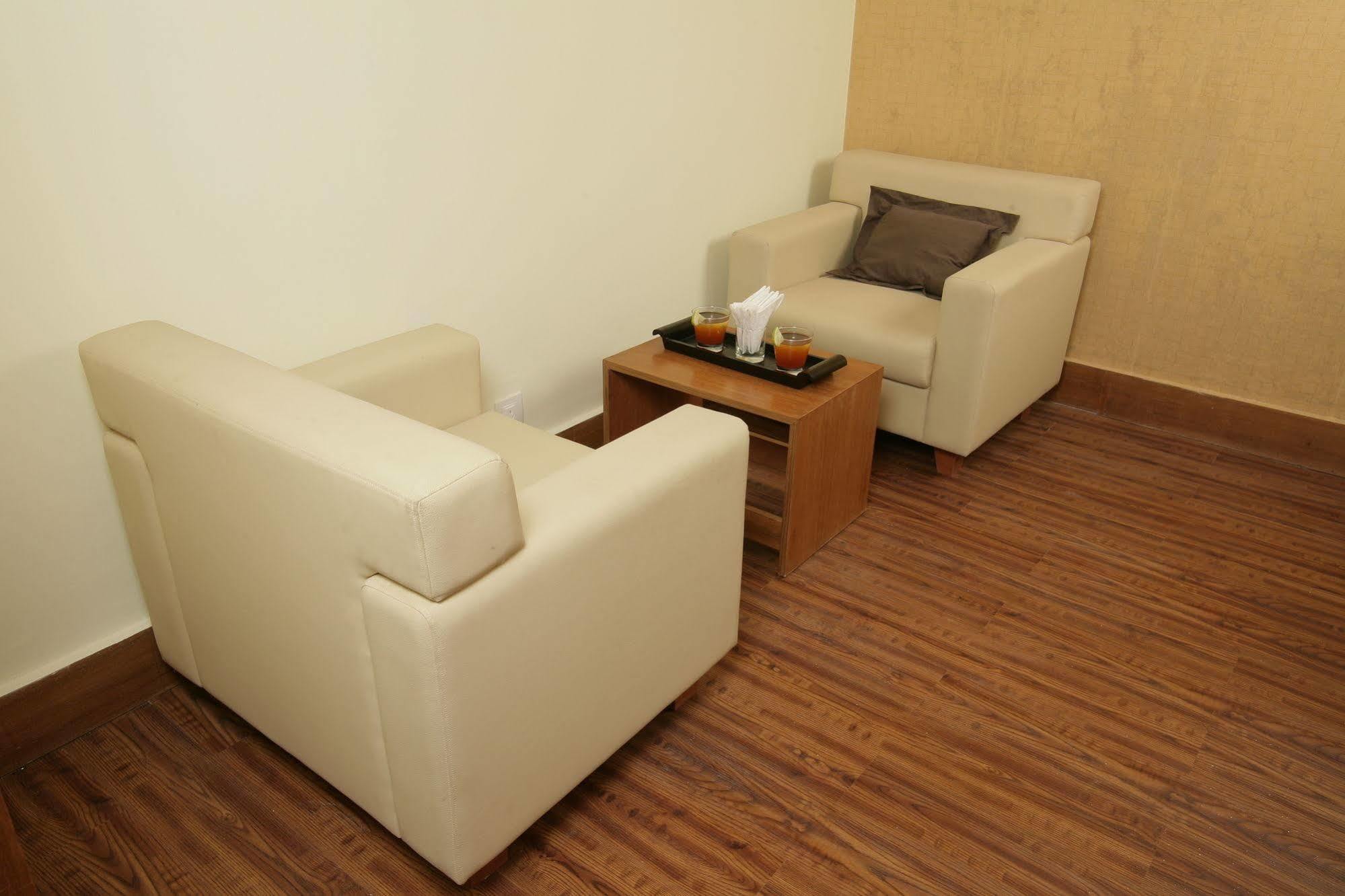 דאהקה Richmond Hotel & Suites מראה חיצוני תמונה
